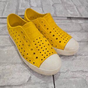 Native Kids Size J3 Crayon Yellow Jefferson Slip On‎ Rubber Waterproof Shoes